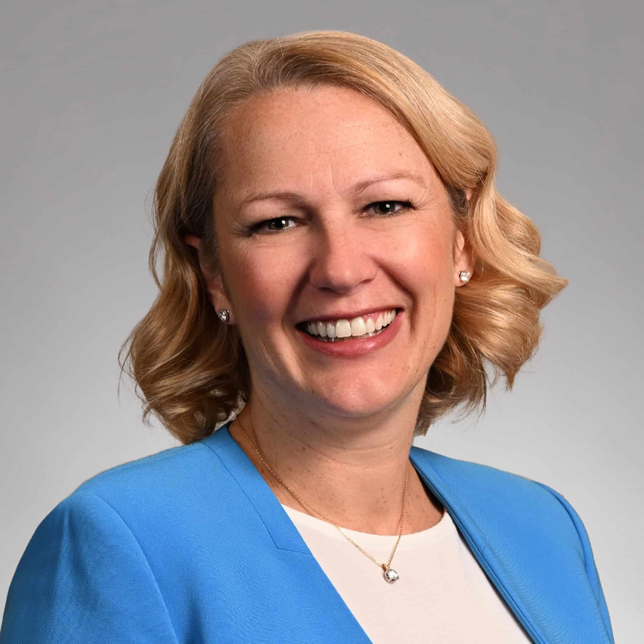 McCauley, Annie 2024 Square Headshot
